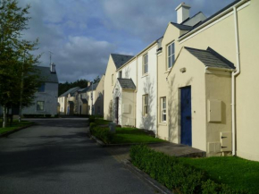 Castle Gardens Bunratty 3 Bedroom House
